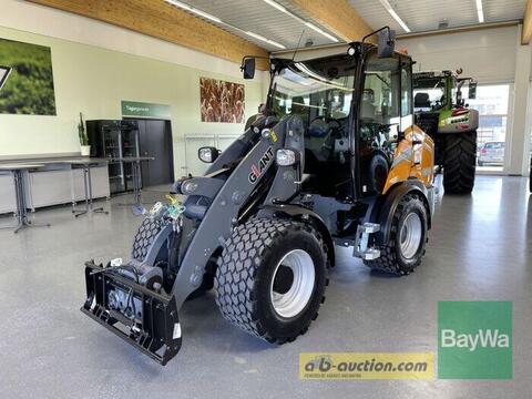 Giant G5000
