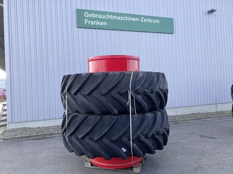 Sonstige 2X CEAT VF 750/750 R46
