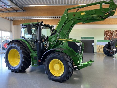 John Deere 6135 R