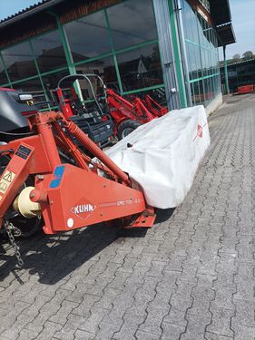 <strong>Kuhn GMD 700  GII</strong><br />