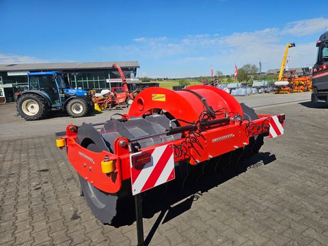 Amselgruber Dominator 2500 Verdichterwalze/Silowalze