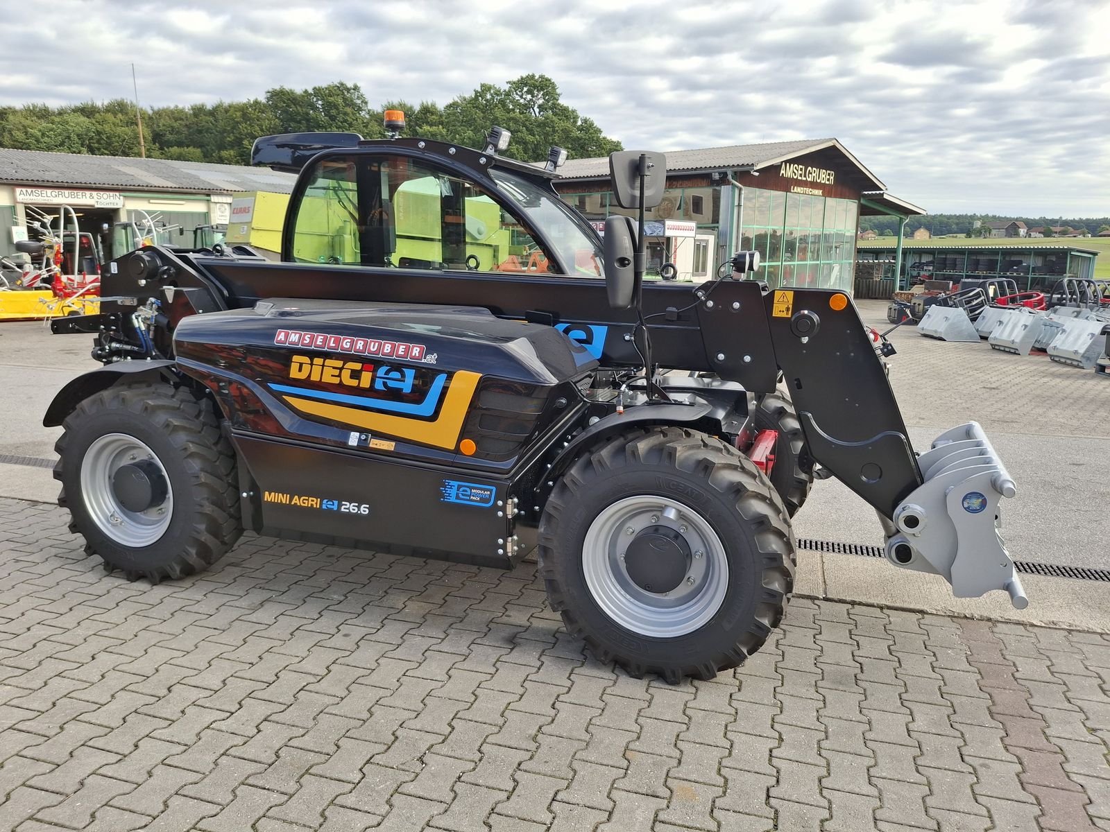 Dieci 26.6E Elektro Teleskoplader mit Österreichpake 1