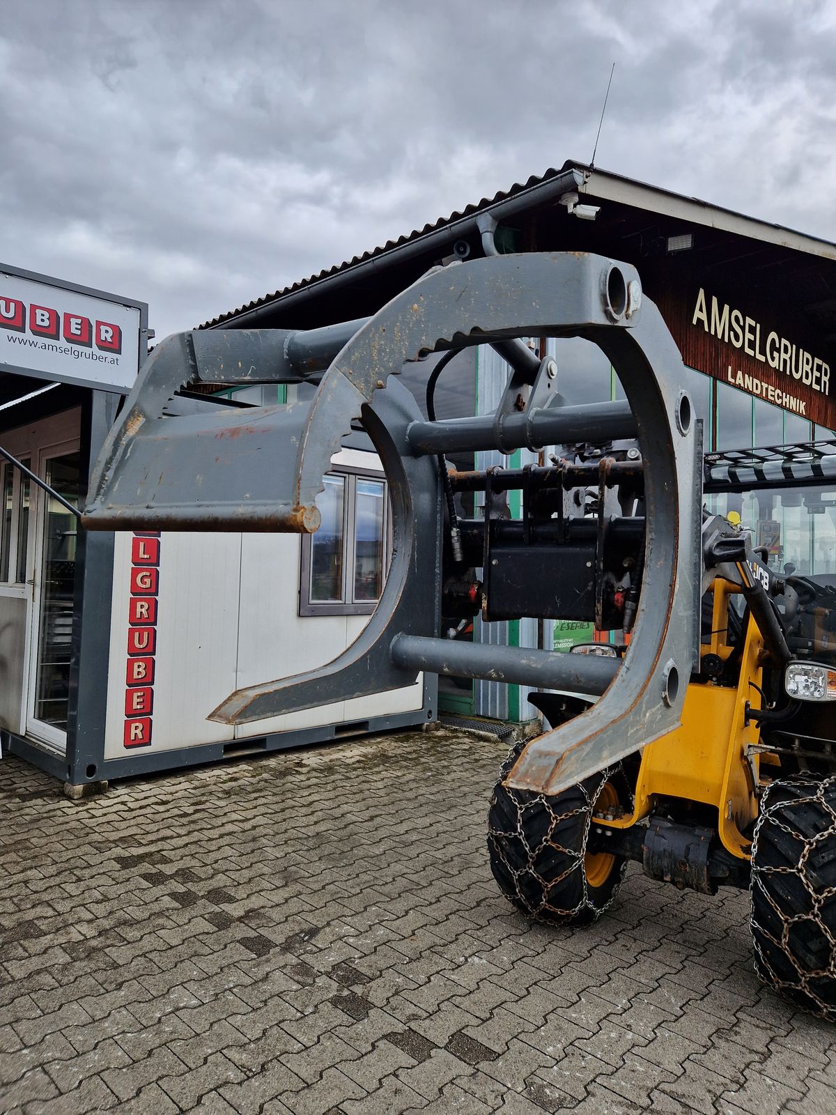 Dominator Poltergabel 2