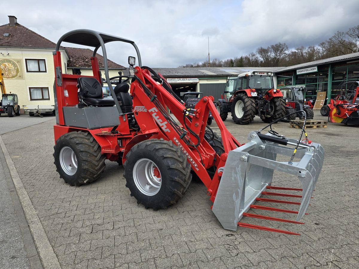 Fuchs F 950 E Elektrohoflader mit 1.450Kg Kipplast uvm 2