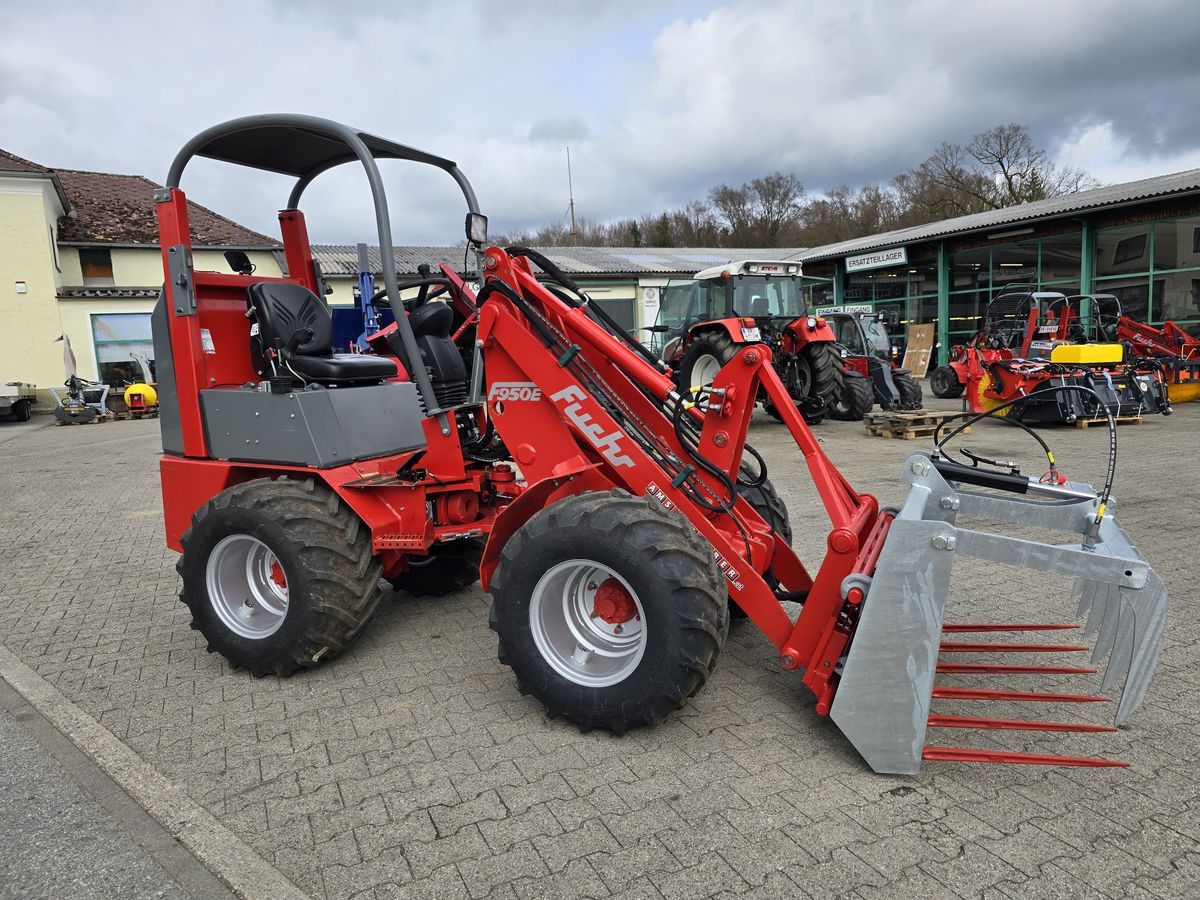 Fuchs F 950 E Elektrohoflader mit 1.450Kg Kipplast uvm 3
