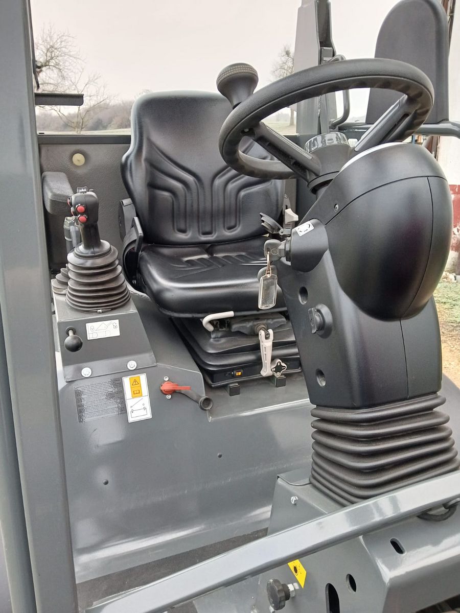 Weidemann 1350 CX45 3