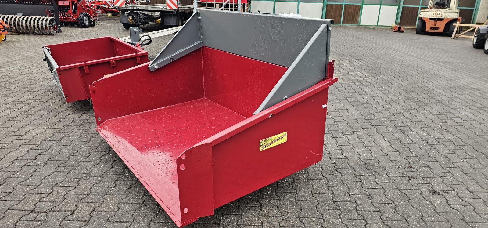 Dominator Kippschaufel 180 DW Lagernd! 1