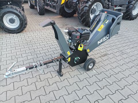 Nero Holzhäcksler TH--70