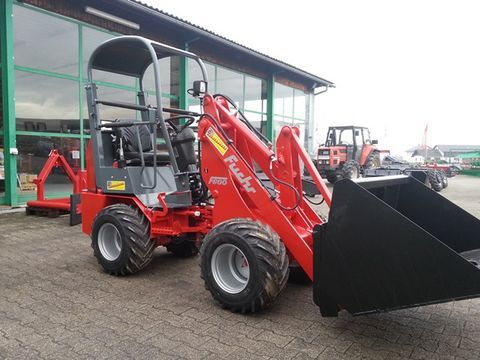 Fuchs F 800 Aktion mit Österreichpaket