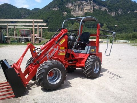 Fuchs F1130 Aktion mit Österreichpaket