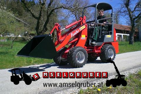 Fuchs F 800 Aktion mit Österreichpaket