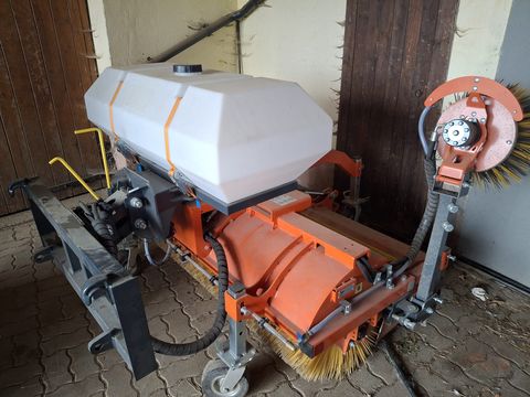 Dominator Profi Clean Kehrmaschine 160 cm