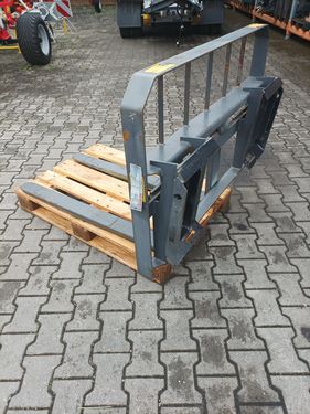Dominator Palettengabel mit Bobcat Aufnahme