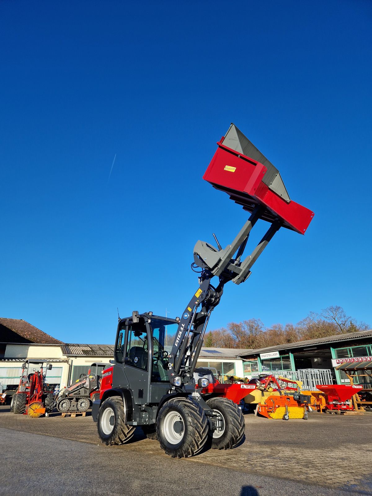 Dominator Kippmulde Kippschaufel PRO 3