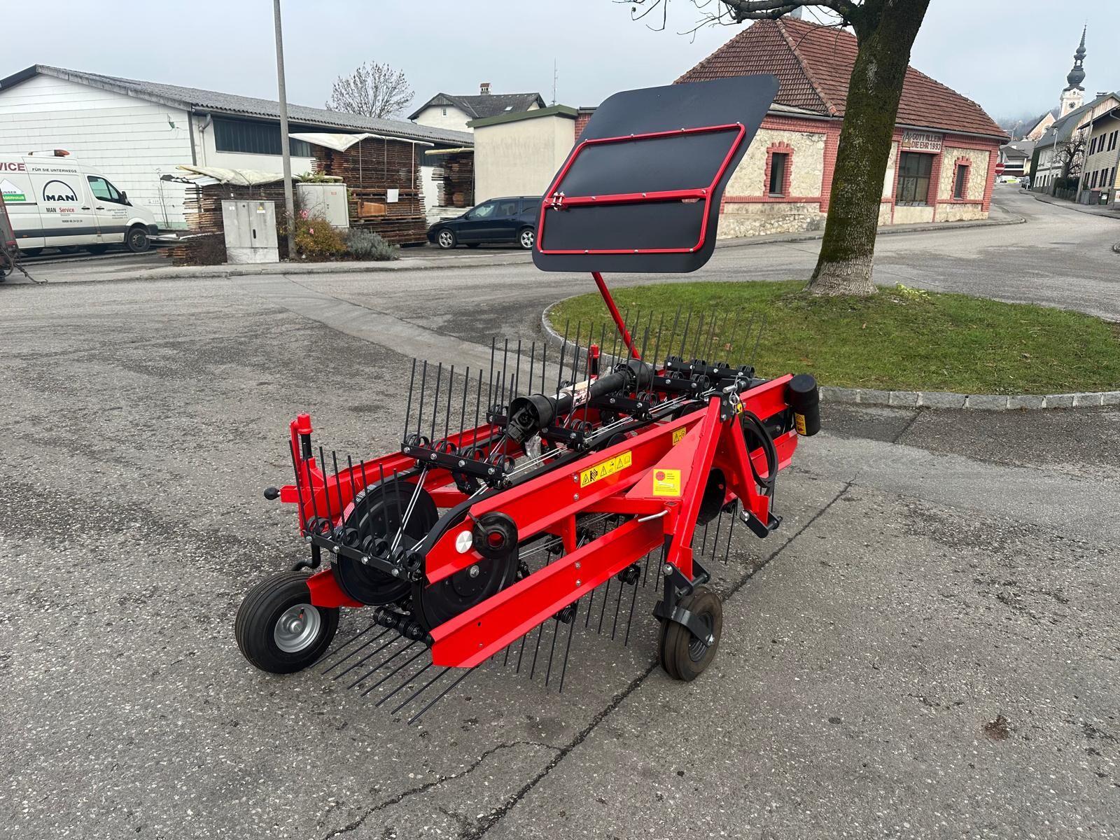 SIP Heuraupe Favorit 224 1