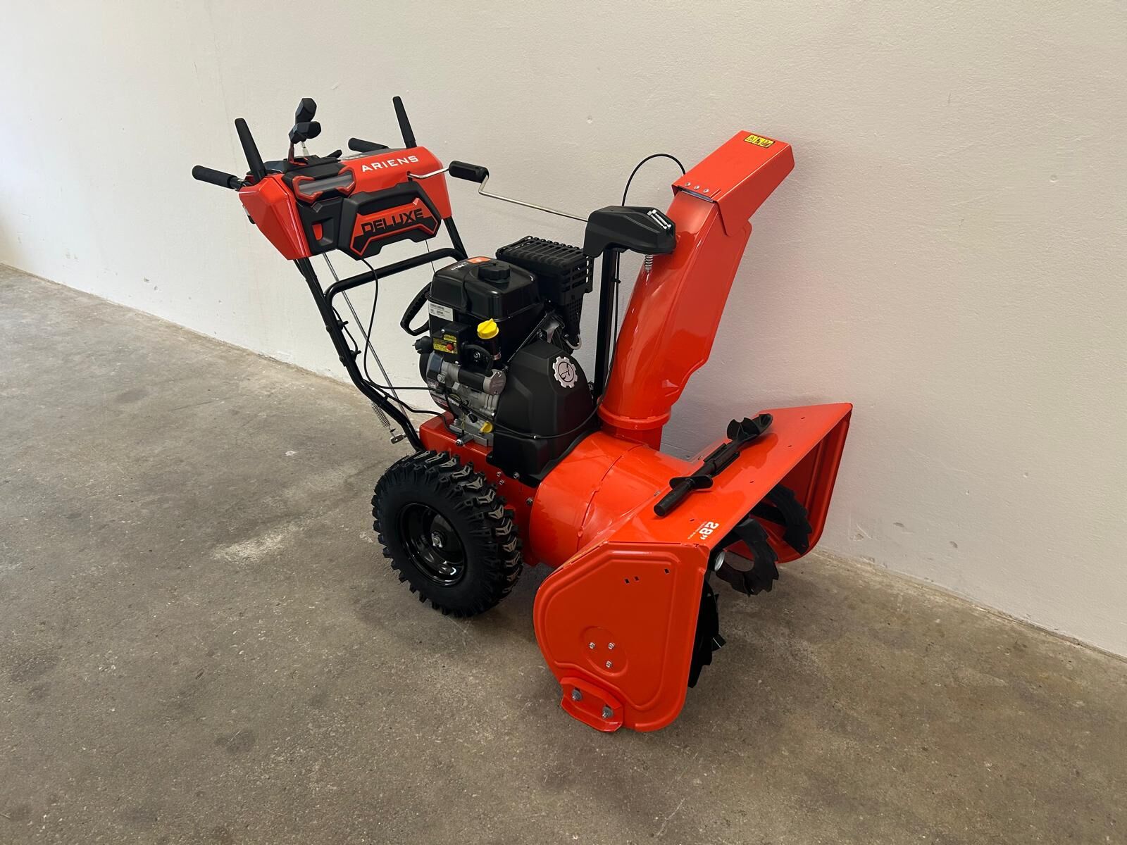 Ariens ST28 DLE Deluxe 2