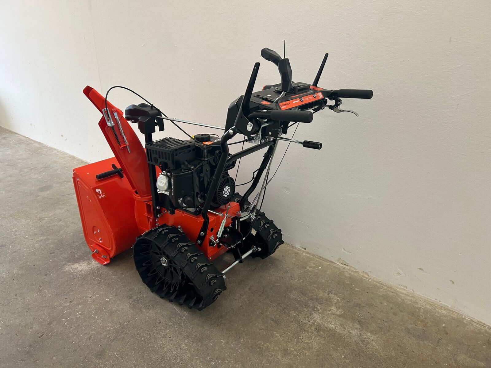 Ariens ST24 DLET Compact Rapid Track 3