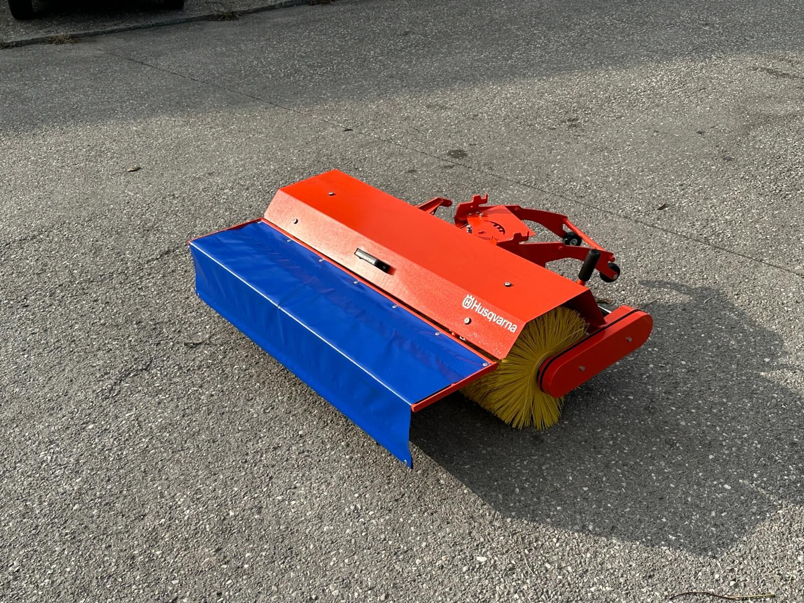 Kehrmaschine 120 cm 2