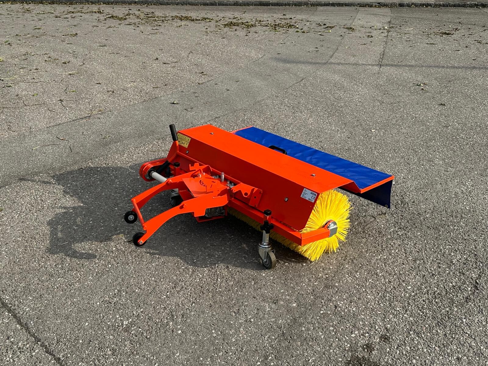 Kehrmaschine 120 cm 3