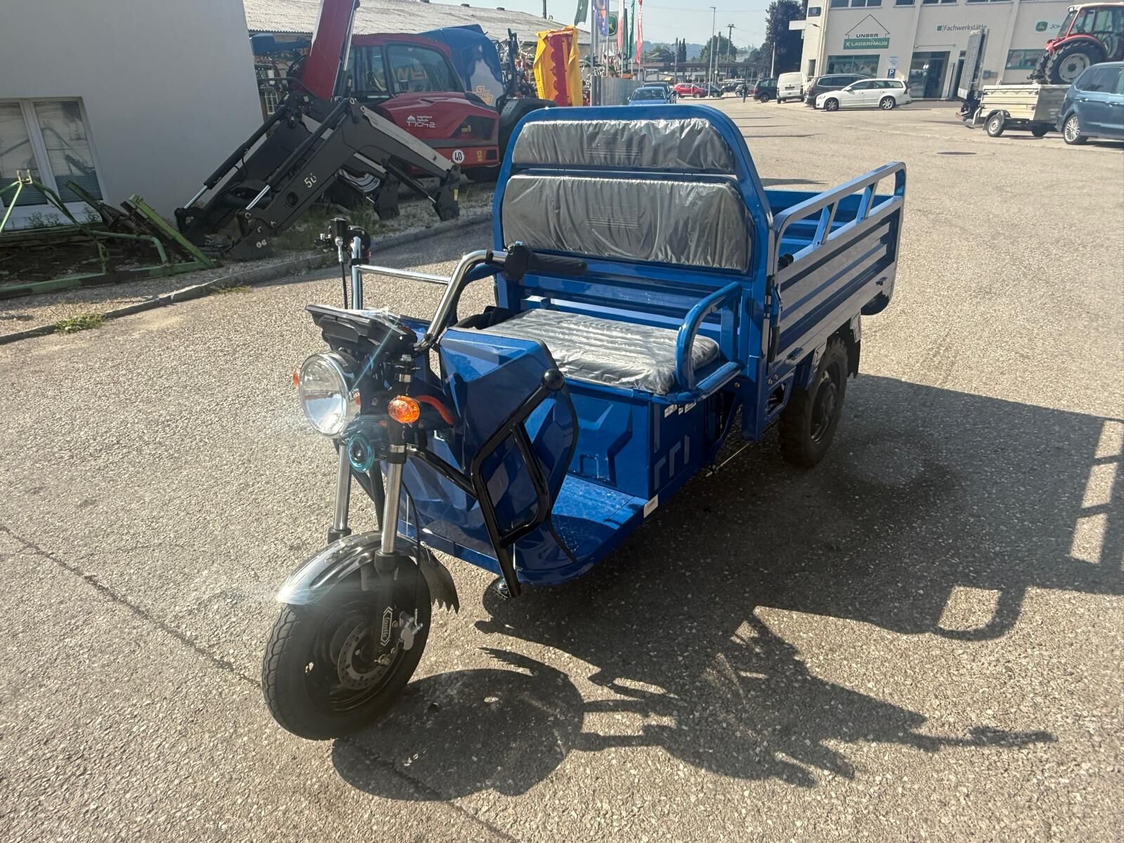 Graf Carello LDR 25 72 V Blau Geländebereifung 2