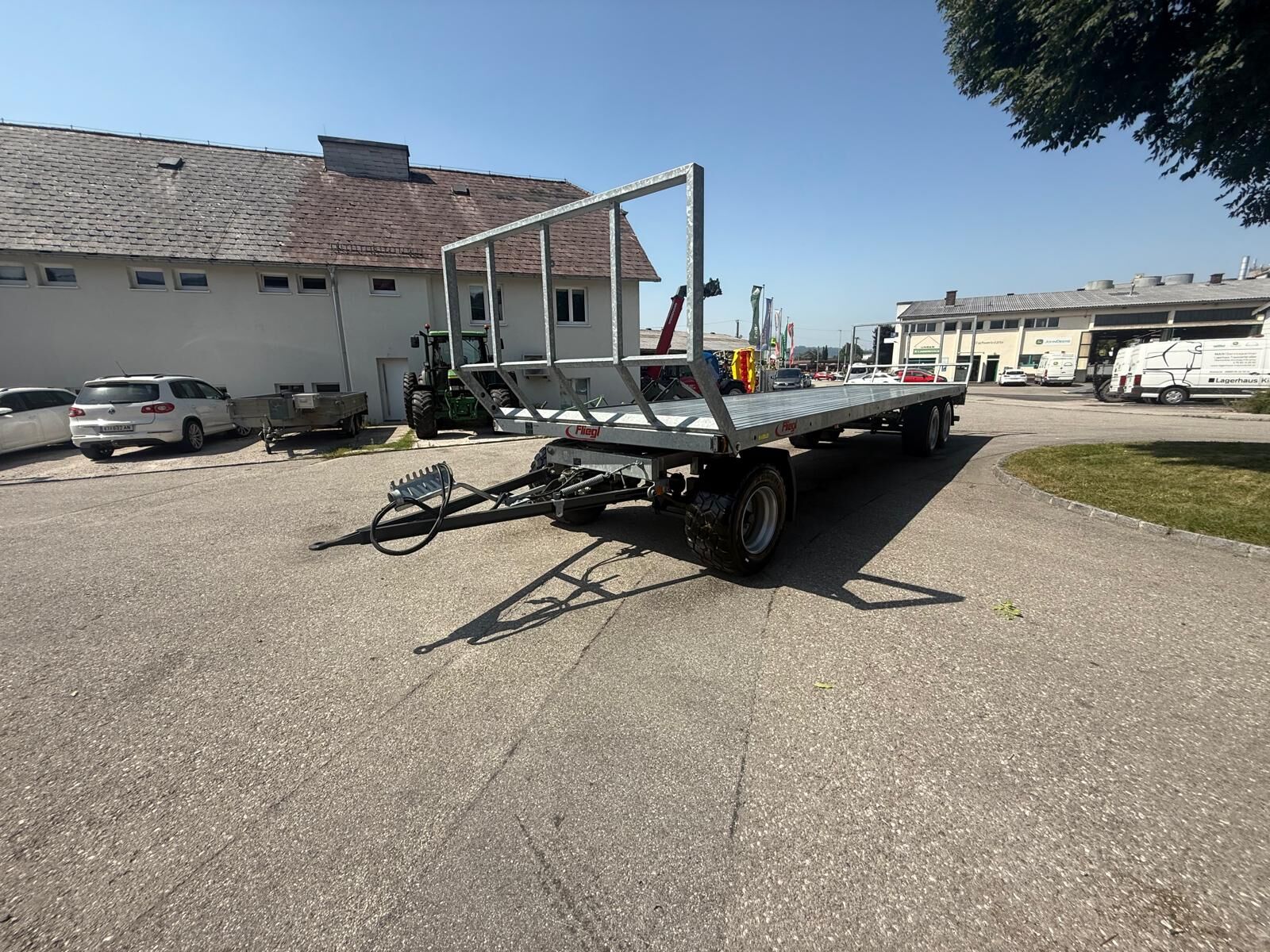 Fliegl DPW 210 Ballentransporter  2