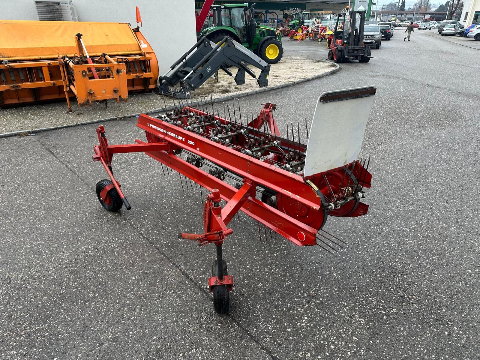 Pöttinger Heuraupe KR 220 2