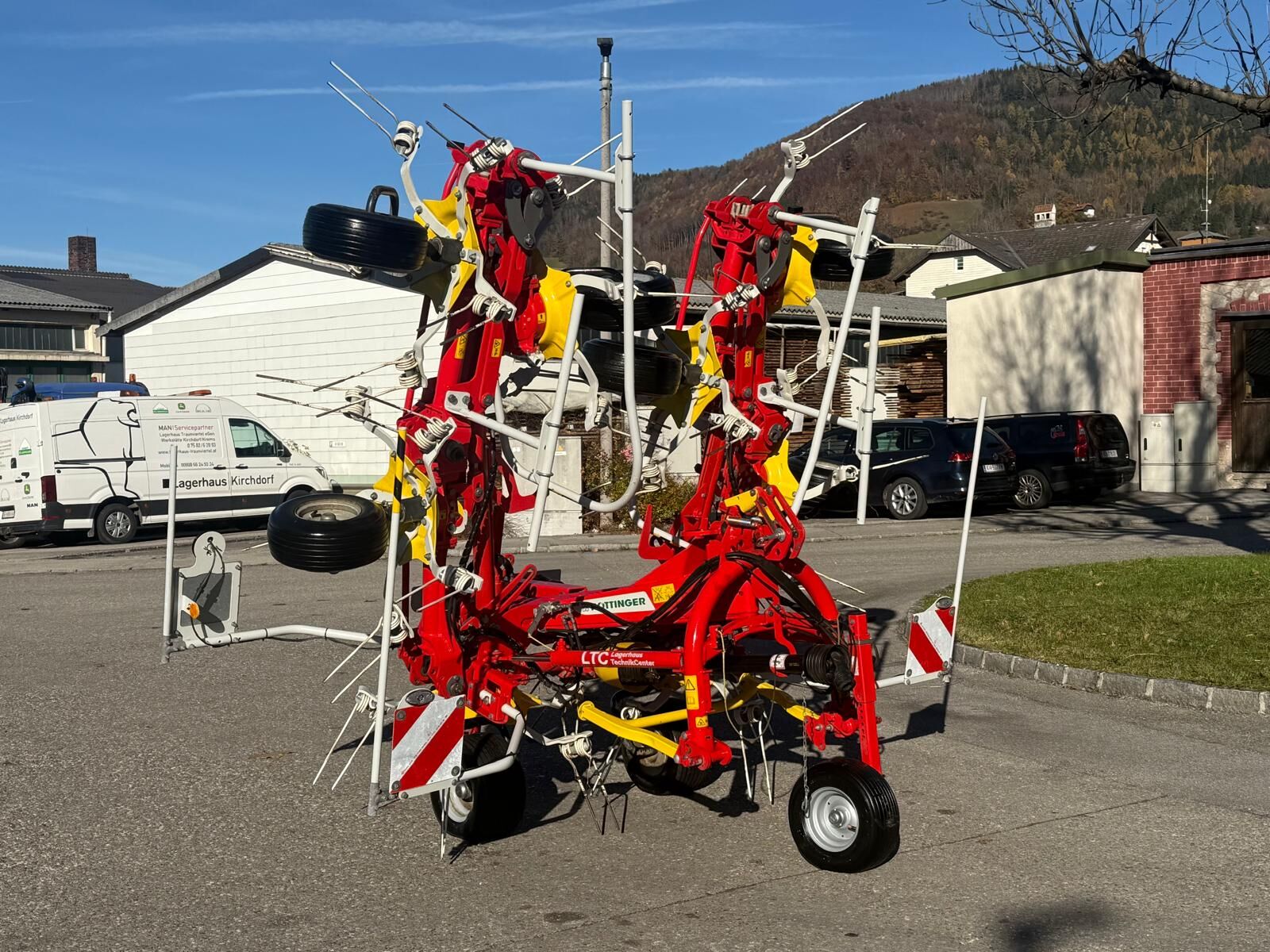 Pöttinger HIT 8.81 1