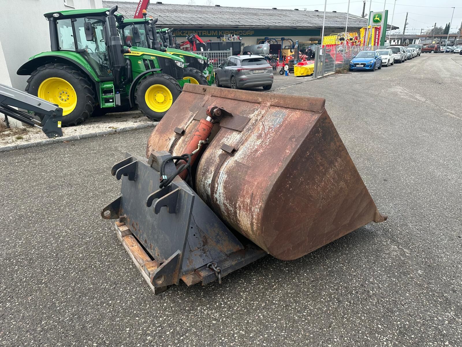 Volumschaufel Liebherr  3