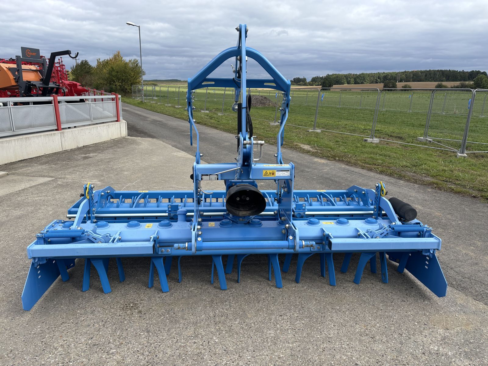 Lemken  Zirkon 8/300 2