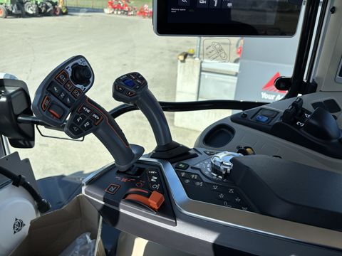 Massey Ferguson MF 6S.180 Dyna-VT Exclusive