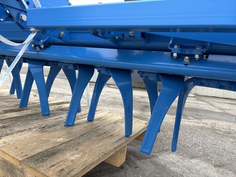 Lemken Zirkon 12/300