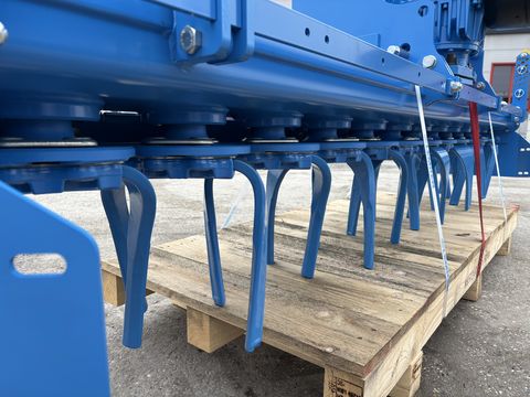 Lemken Zirkon 12/300