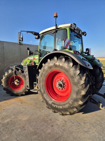 Fendt 724 Vario Profi+