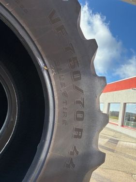 Trelleborg Trelleborg Reifen VF750/70 R44 TM1060