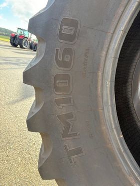 Trelleborg Trelleborg Reifen VF750/70 R44 TM1060