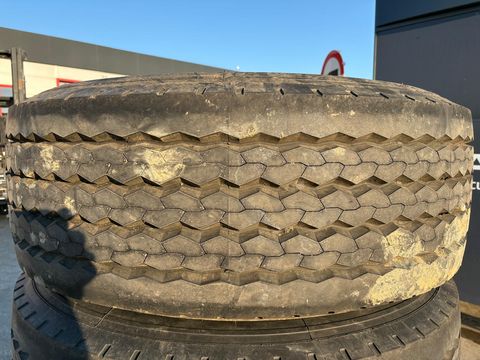 Sonstige 4 Stk. Reifen Windpower 385/65R22.5