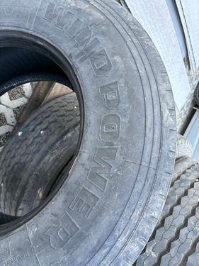 Sonstige 4 Stk. Reifen Windpower 385/65R22.5