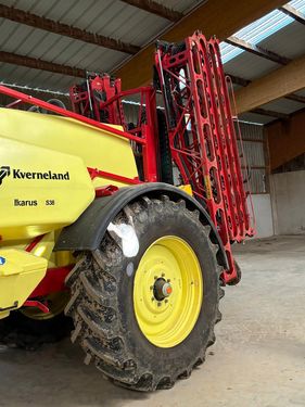 Kverneland Ikarus S 38