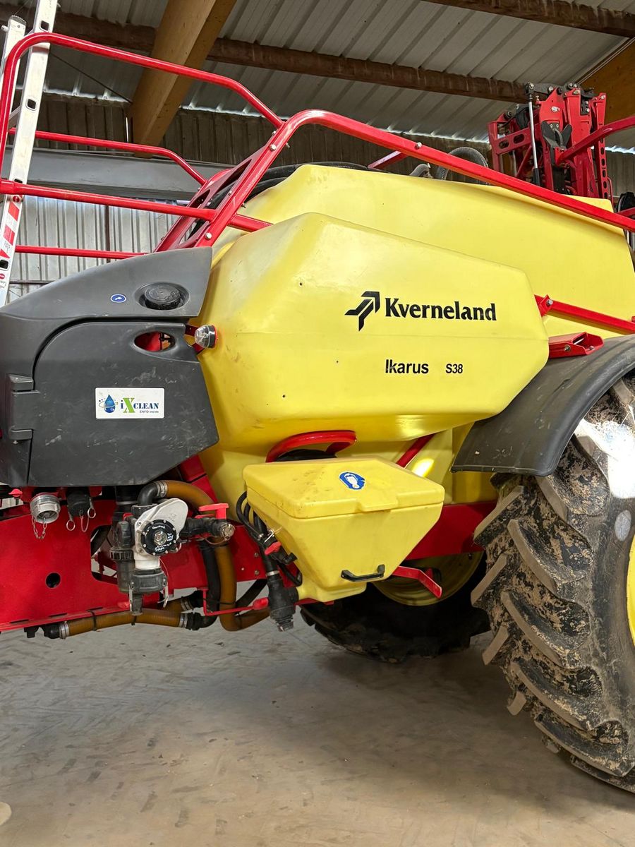 Kverneland Ikarus S 38 2