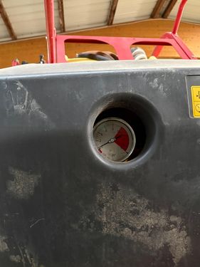 Kverneland Ikarus S 38