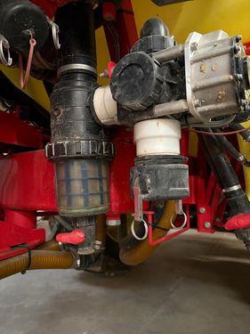 Kverneland Ikarus S 38