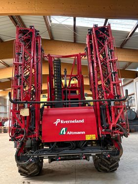 Kverneland Ikarus S 38