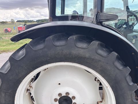 New Holland T4020 V