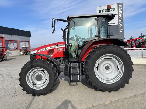 Massey Ferguson MF 5711 M