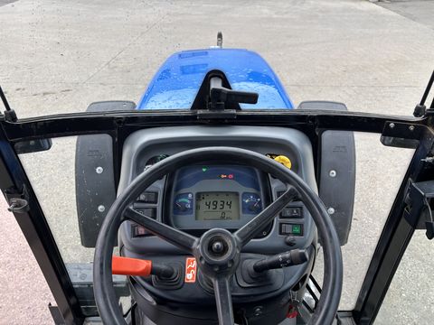 New Holland TN 85 FA DT SuperSteer