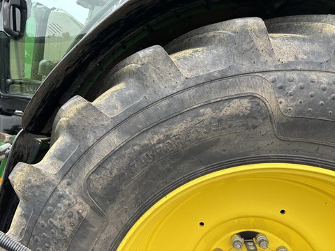 John Deere 6250R