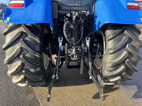 New Holland T6.180 Auto Command (Stage V)