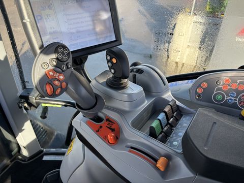 New Holland T6.180 Auto Command (Stage V)