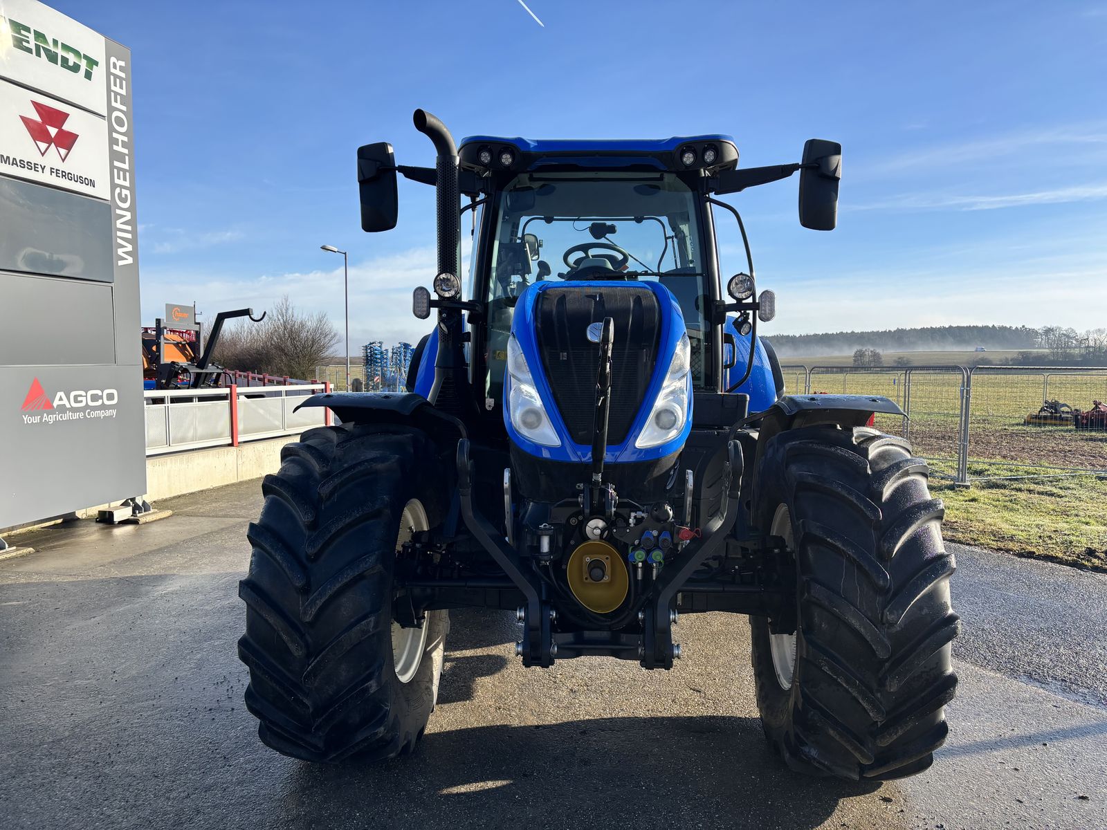 New Holland T6.180 Auto Command (Stage V) 2