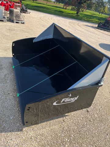 Fliegl Gigant 2200 mm mit Bordwandschwenkvorrichtung